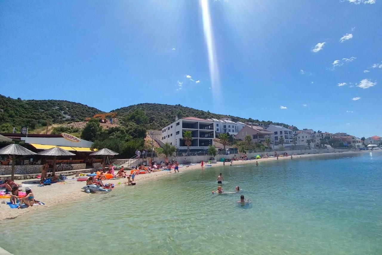 Apartments With A Parking Space Marina, Trogir - 11554 Esterno foto