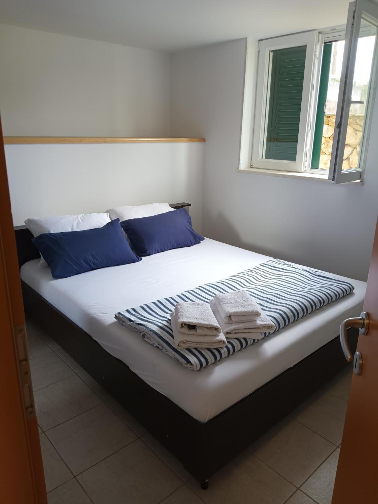 Apartments With A Parking Space Marina, Trogir - 11554 Esterno foto